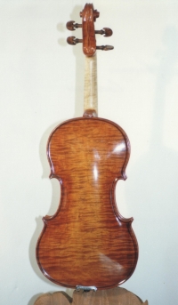 Violon-Lamario-94-ModeleStradivarius-Derriere.jpg